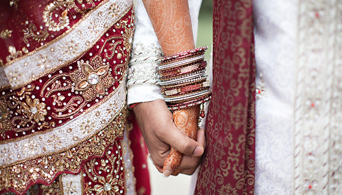 Indian groom ties knot after being shot on wedding day
