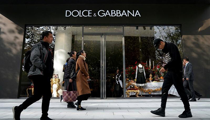 Dolce & Gabbana founders seek 'forgiveness' in China with video apology