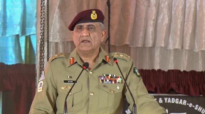 Army chief lauds SSG’s sacrifices during visit to headquarters