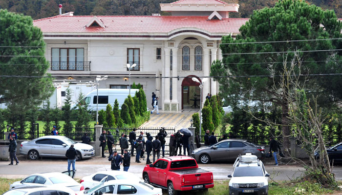 Turkish police search villas in hunt for Khashoggi remains Turkish police search villas in hunt for Khashoggi remains