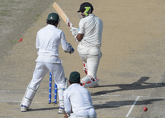 Yasir bags 14 as Pakistan win second Test against New Zealand by an innings 