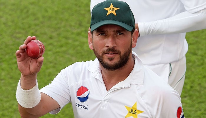 Yasir Shah second Pakistani to enter 14 wicket club
