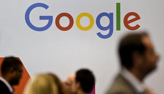 Google accused of manipulation to track users