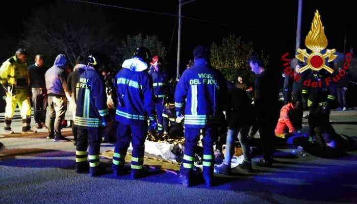 Local reports said around 1,000 people were in the Blue Lantern club in the town of Corinaldo on the Adriatic coast