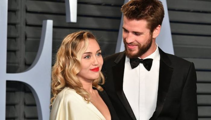 Miley Cyrus confirms wedding to Liam Hemsworth on Instagram and Twitter