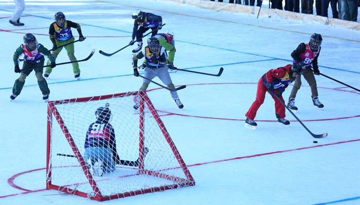 PAF beat GB Scouts in first-ever ice hockey match in Pakistan