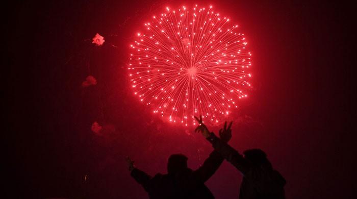 Pakistan welcomes 2019 with dazzling displays of fireworks
