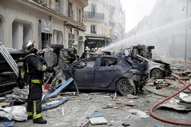 ‘Hero’ firefighters, Spanish tourist killed in Paris gas blast