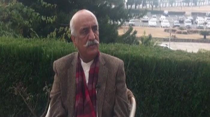 Government lacks capability and policy, says Khursheed Shah