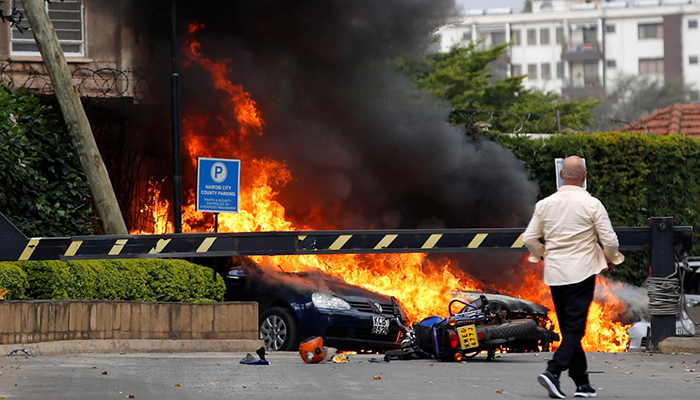 Gunmen kill 15 in Kenya hotel compound attack