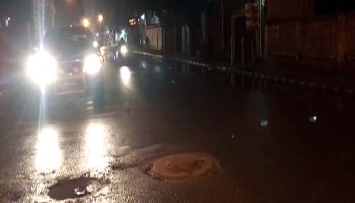 Traffic policeman gunned down in Karachi