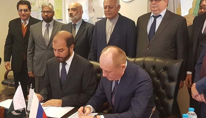 Pakistan, Russia sign agreement for offshore oil and gas exploration pipeline