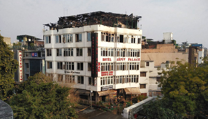 Death toll rises to 17 in India hotel fire: official