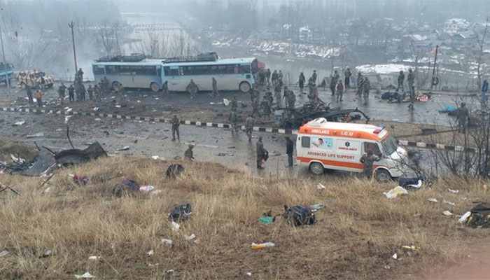Car bomb attack kills 44 Indian soldiers in Occupied Kashmir