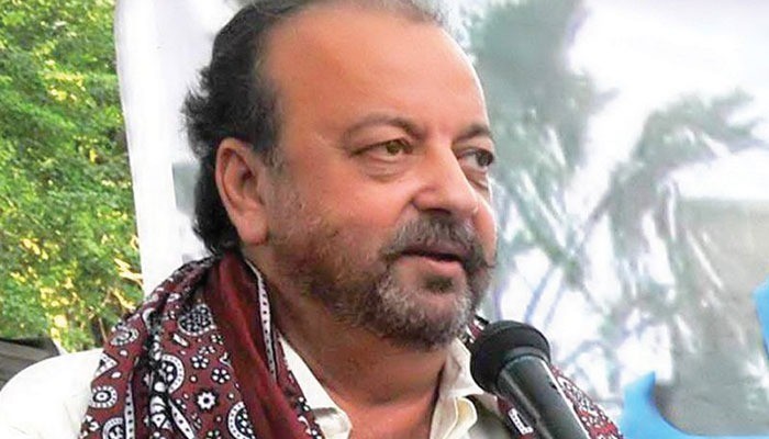 NAB team searches Siraj Durrani's house for seven hours: family