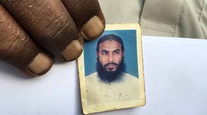 Family of Pakistani prisoner murdered in India demands justice Family of Pakistani prisoner murdered in India demands justice