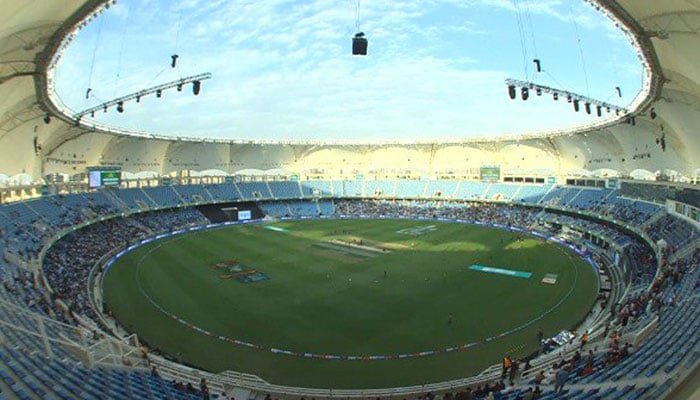 PSL 4: Why are UAE's stands still vacant?