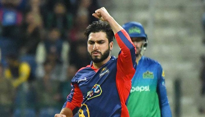 Multan crash out as Usman Shinwari, Umer Khan take Karachi home