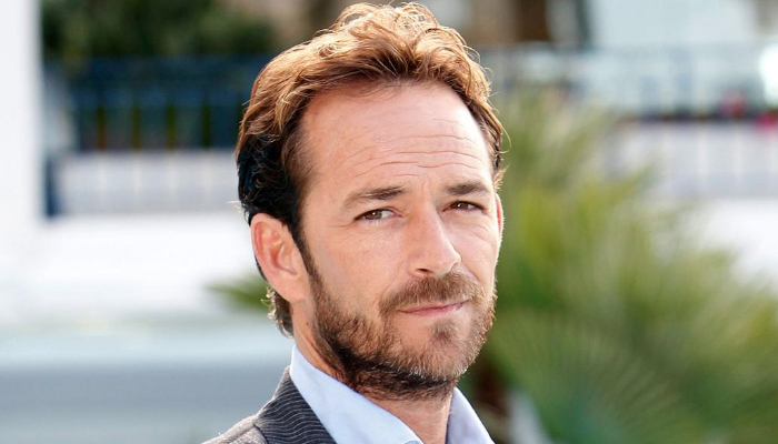 Luke Perry of 'Riverdale', '90210' fame dead at 52 after stroke