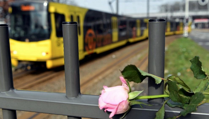 Dutch prosecutors seek motive in Utrecht tram shooting