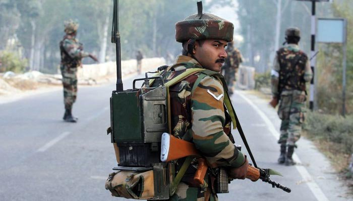 Indian soldier shoots dead three colleagues in occupied Kashmir 