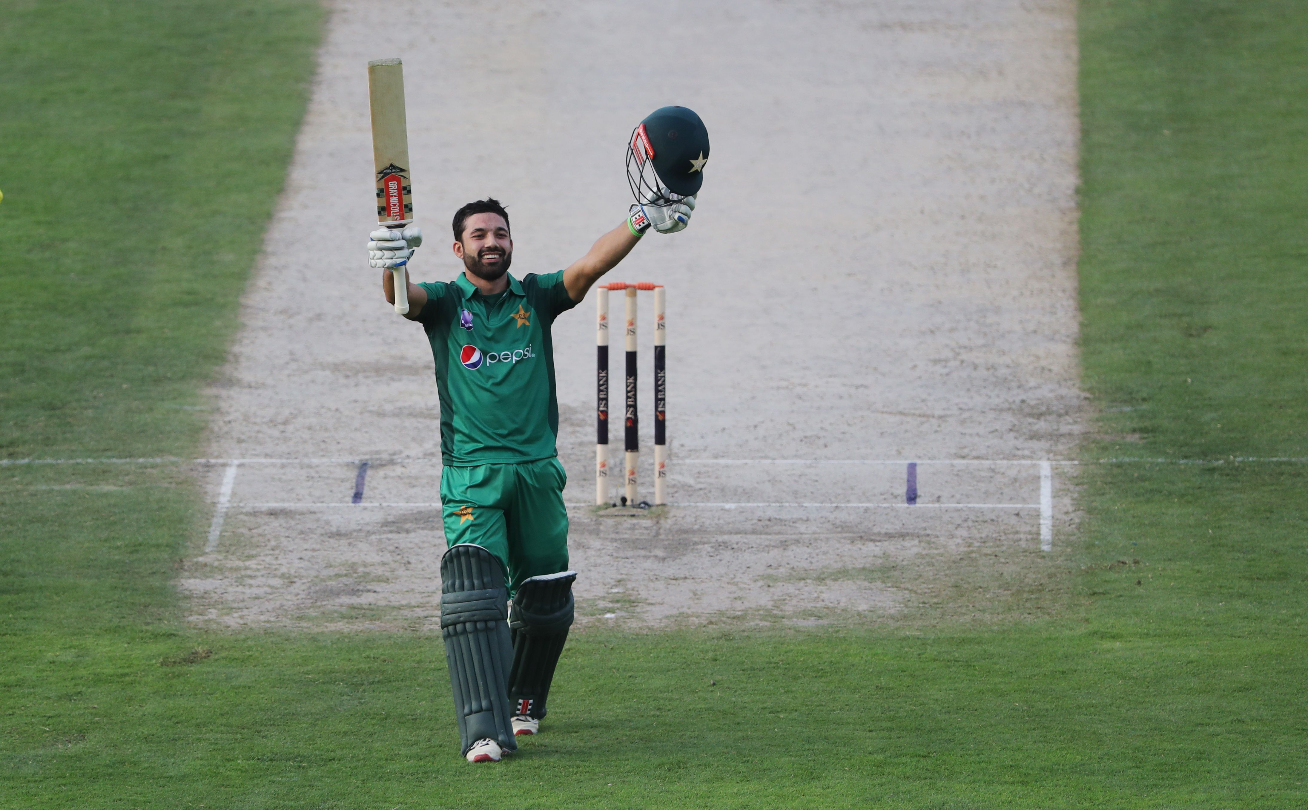 Finch punishes Pakistan in Australia's win