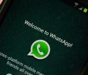 WhatsApp now lets you decide who can add you to group chats