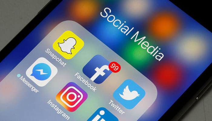 Social media a popular, yet not trusted, news source: poll