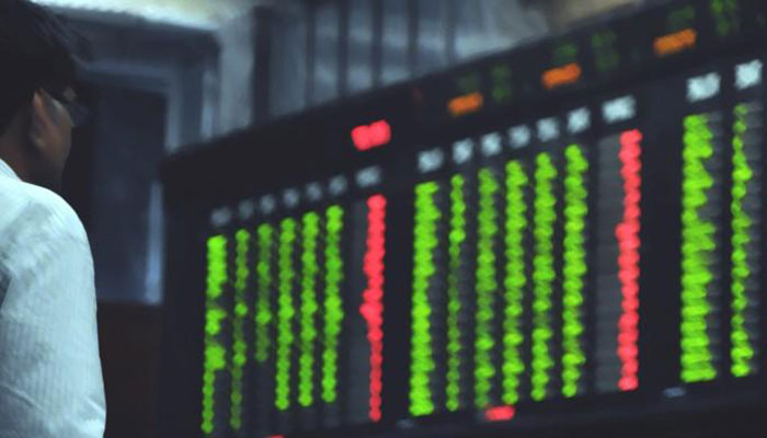 KSE-100 sheds another 550 points to close near three-year low