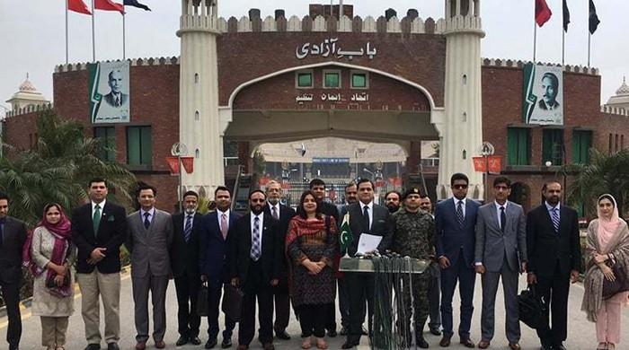 Pakistan, India hold talks on Kartarpur corridor