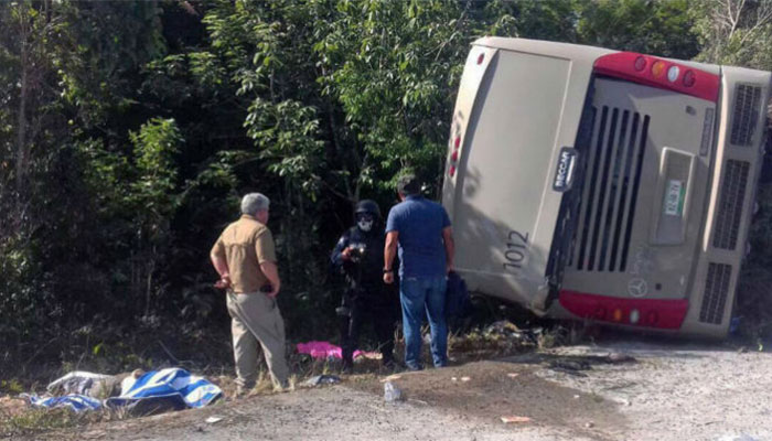 Eleven dead, including three children, in Mexico bus accident