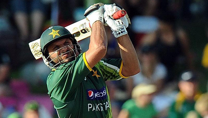 Afridi slams Miandad, Waqar and Imran, casts doubt on age record 