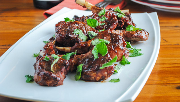 Recipe: Lamb chops in pomegranate sauce