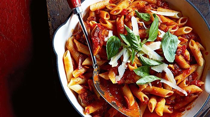 Recipe: Spicy Tomato Penne Pasta