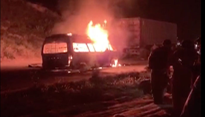 Eight dead, four suffer burn injuries as passenger van catches fire in Jhelum
