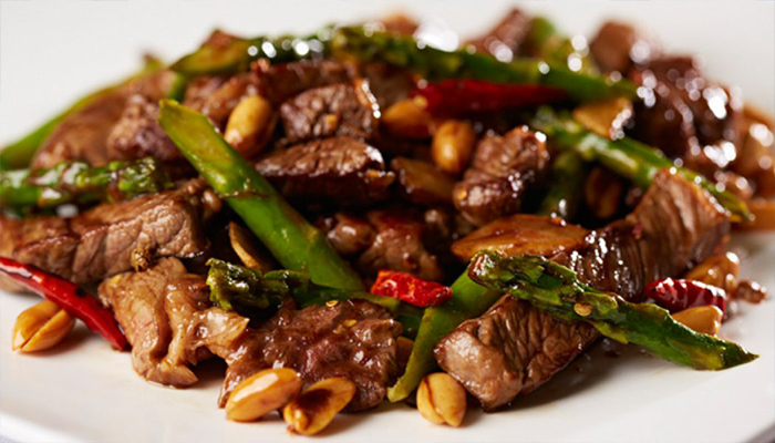 Recipe: Dry Beef Chilies