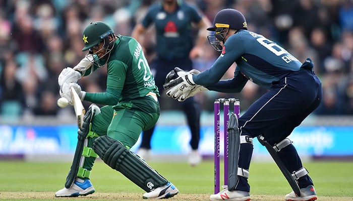 Vaughan will be 'staggered' if Archer misses out on Ashes