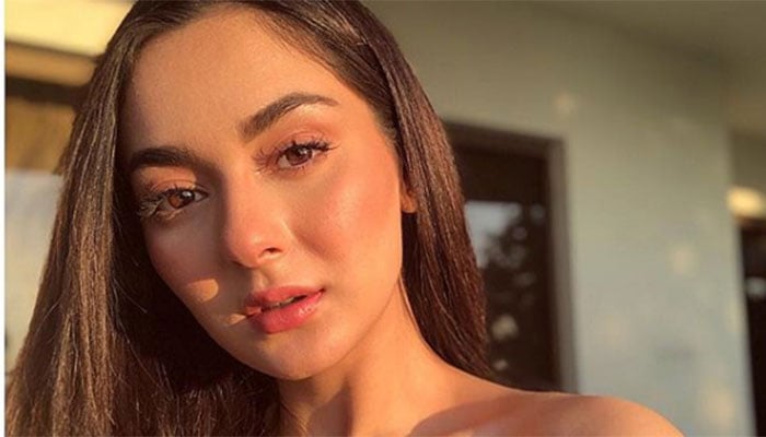 Hania Amir shares struggle with acne, says skin doesn't define her