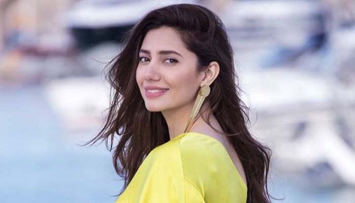 Mahira Khan's throwback picture will make your day 
