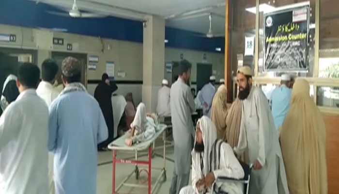 Khyber Pakhtunkhwa doctors end strike after successful negotiations with govt