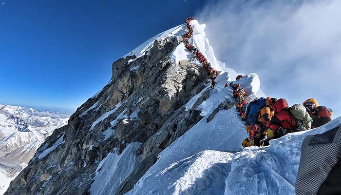 Four more deaths on Nepal's traffic-jammed Everest peak