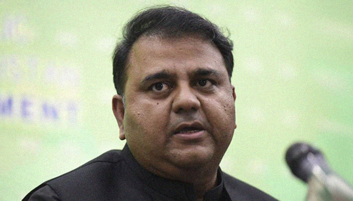 Chaudhry thanks PM Khan, Cabinet colleagues for support for moon-sighting calendar