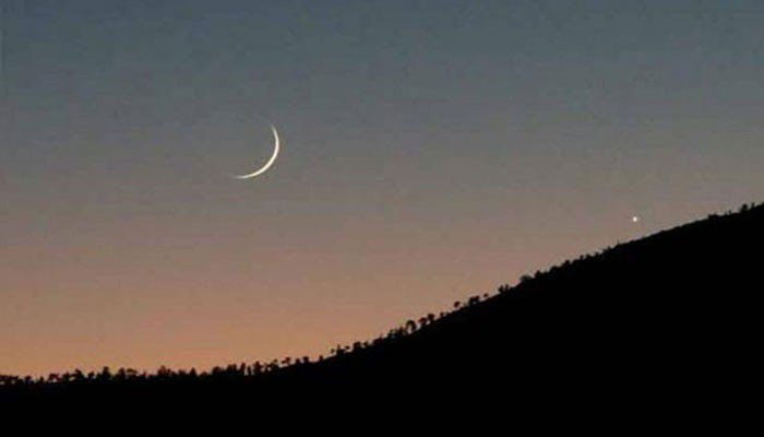 Shawwal moon sighted, Eid-ul-Fitr on Wednesday  Pakistan 