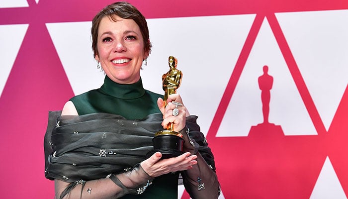 Queen Elizabeth honours 'The Crown' actress Olivia Colman