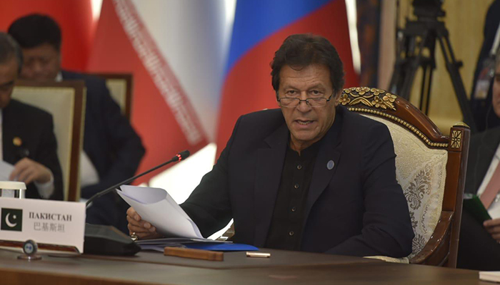 PM Imran calls for establishment of framework for combating corruption