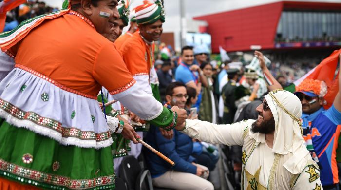 Pakistan vs India: Fans in fancy costumes Pakistan vs India: Fans in fancy costumes
