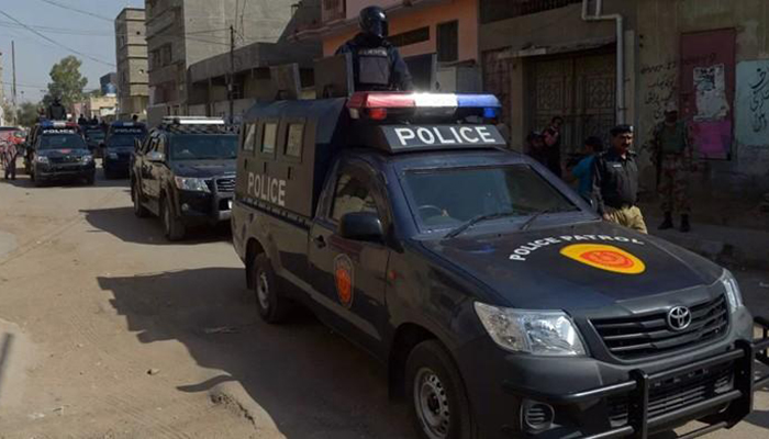 Two policemen gunned down in Karachi’s Orangi Town