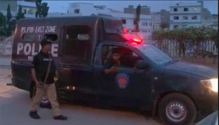 Three terrorists killed, two absconding in Karachi police encounter