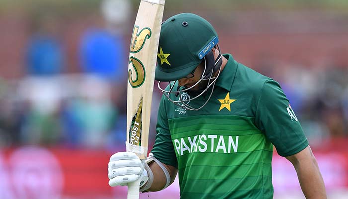 Pakistan officially out of semi-final contention