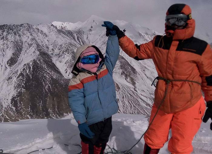 10-year-old Pakistani girl becomes youngest to scale 7,000-metre peak